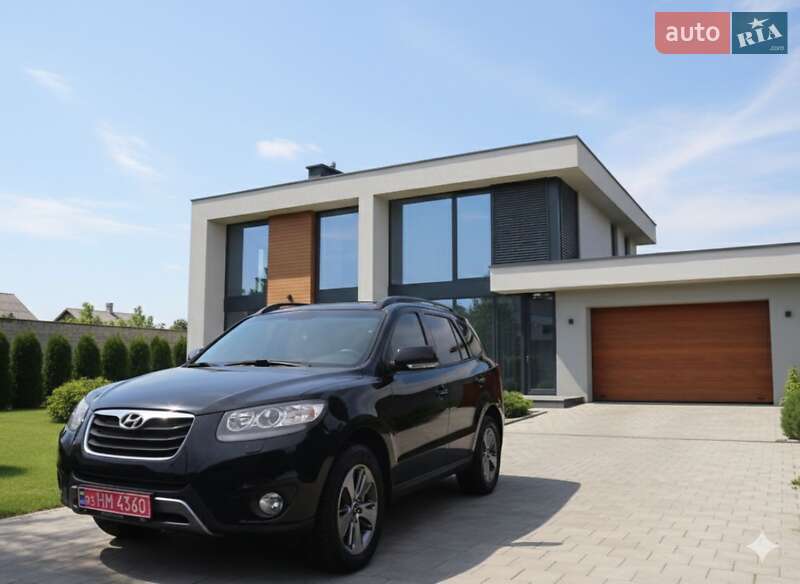 Позашляховик / Кросовер Hyundai Santa FE 2012 в Сарнах