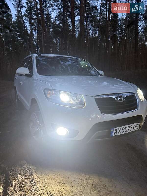 Внедорожник / Кроссовер Hyundai Santa FE 2011 в Балаклее фото 2 Внедорожник / Кроссовер Hyundai Santa FE 2011 в Балаклее