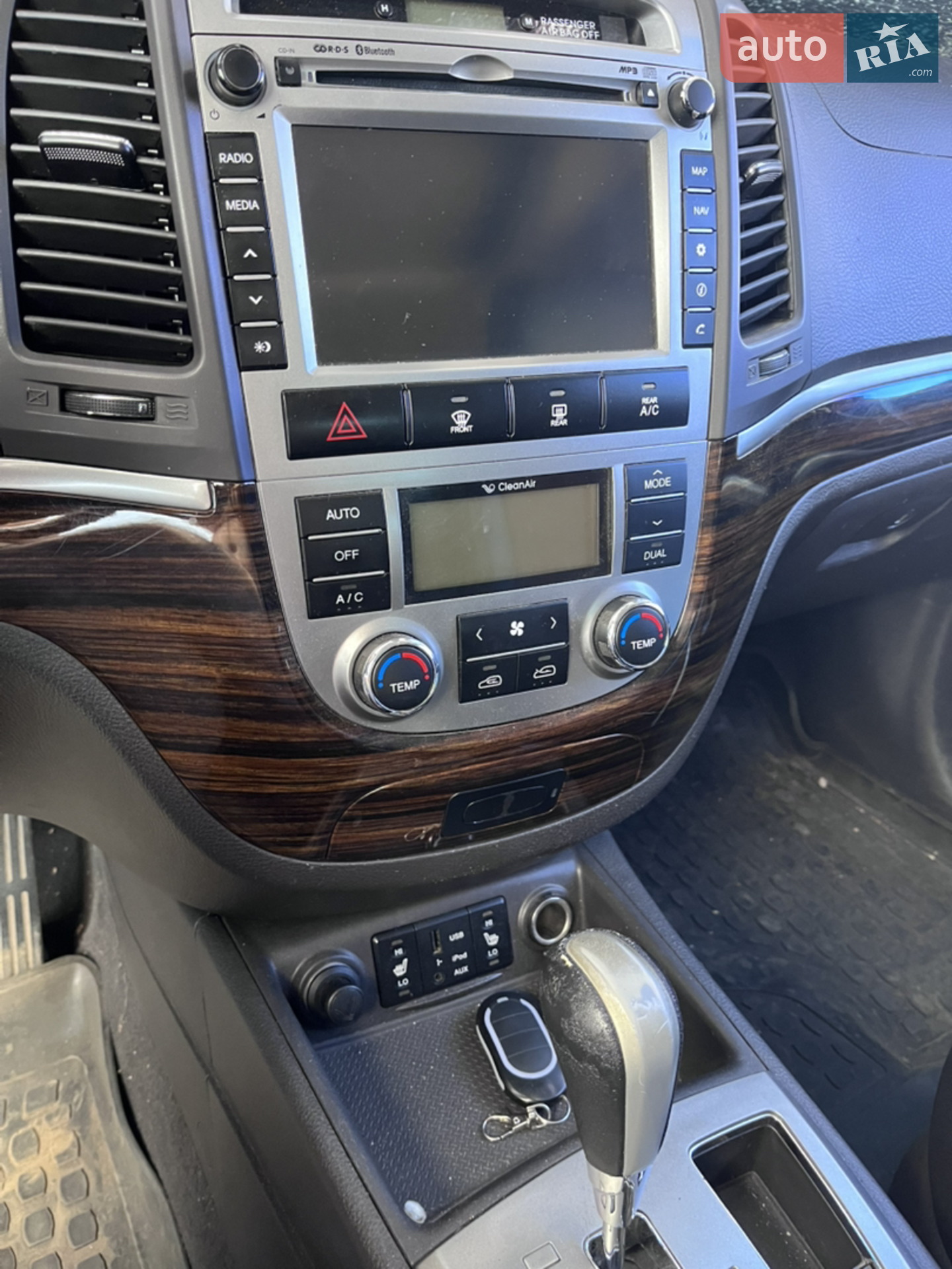 2011 Hyundai Santa Fe - мініатюра 7