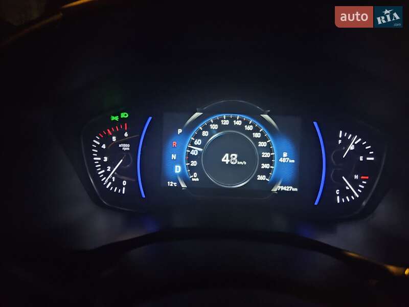 Внедорожник / Кроссовер Hyundai Santa FE 2018 в Одессе фото 10 Внедорожник / Кроссовер Hyundai Santa FE 2018 в Одессе