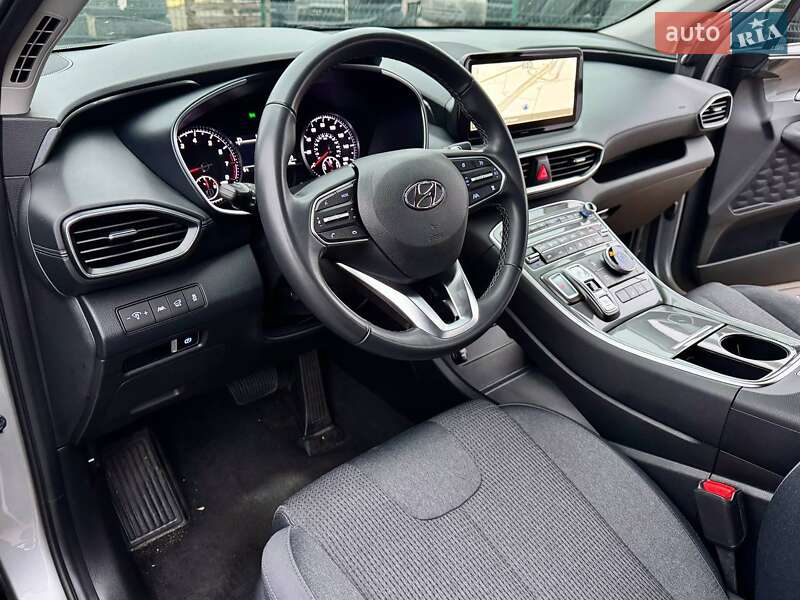 Внедорожник / Кроссовер Hyundai Santa FE 2023 в Киеве