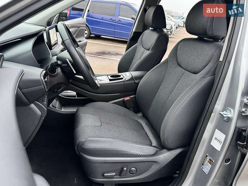 Внедорожник / Кроссовер Hyundai Santa FE 2023 в Киеве