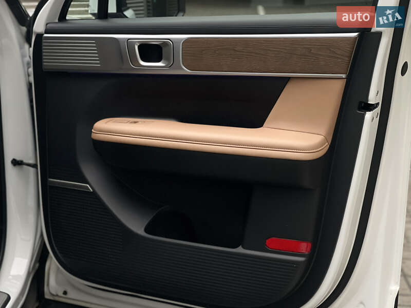 Внедорожник / Кроссовер Hyundai Santa FE 2024 в Киеве