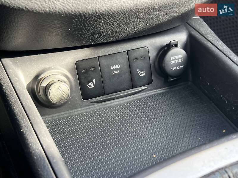 Позашляховик / Кросовер Hyundai Santa FE 2006 в Києві фото 17 Позашляховик / Кросовер Hyundai Santa FE 2006 в Києві