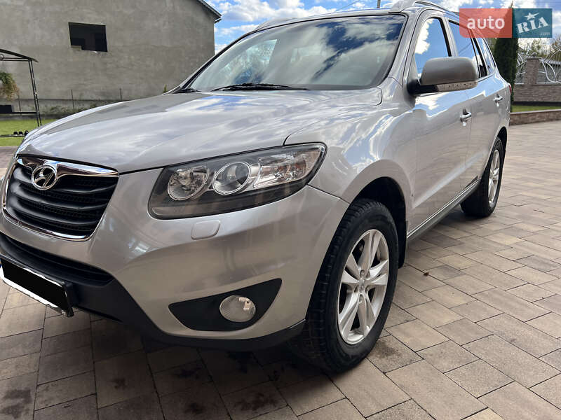 Внедорожник / Кроссовер Hyundai Santa FE 2011 в Солотвине фото 14 Внедорожник / Кроссовер Hyundai Santa FE 2011 в Солотвине
