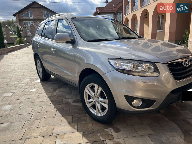 Внедорожник / Кроссовер Hyundai Santa FE 2011 в Солотвине фото 18 Внедорожник / Кроссовер Hyundai Santa FE 2011 в Солотвине