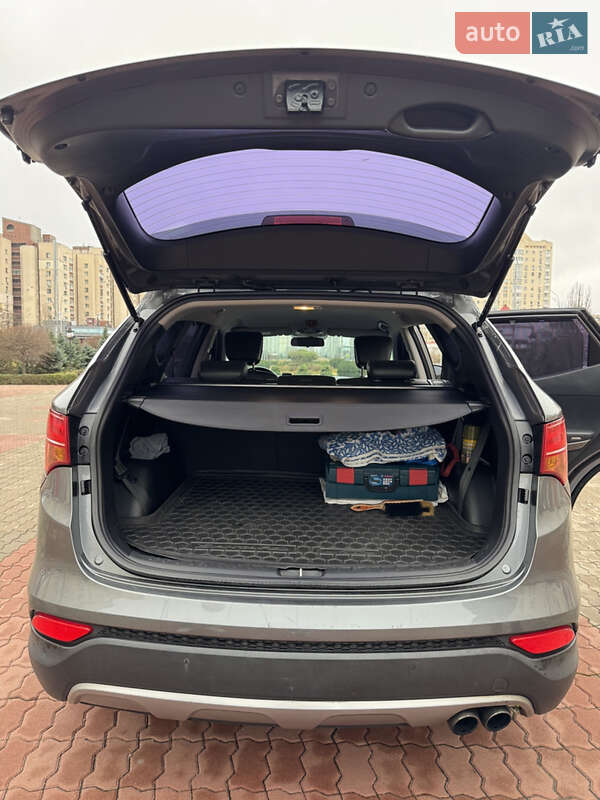 Внедорожник / Кроссовер Hyundai Santa FE 2014 в Киеве фото 12 Внедорожник / Кроссовер Hyundai Santa FE 2014 в Киеве