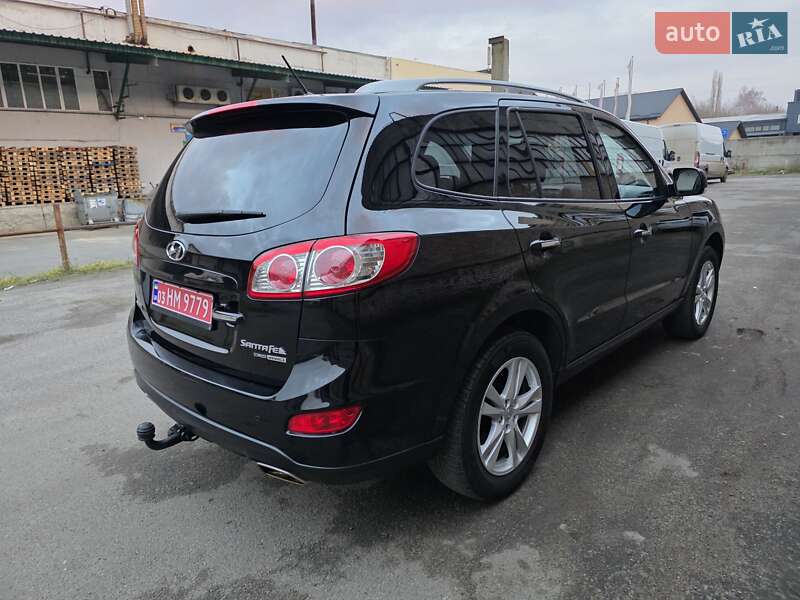 Внедорожник / Кроссовер Hyundai Santa FE 2011 в Луцке