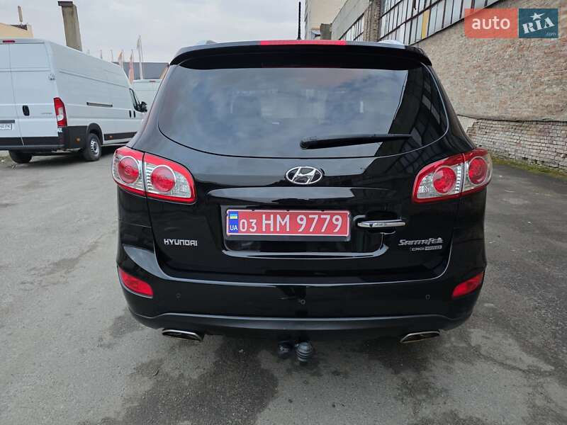 Внедорожник / Кроссовер Hyundai Santa FE 2011 в Луцке