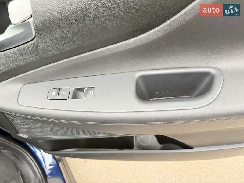 Внедорожник / Кроссовер Hyundai Santa FE 2021 в Одессе фото 15 Внедорожник / Кроссовер Hyundai Santa FE 2021 в Одессе