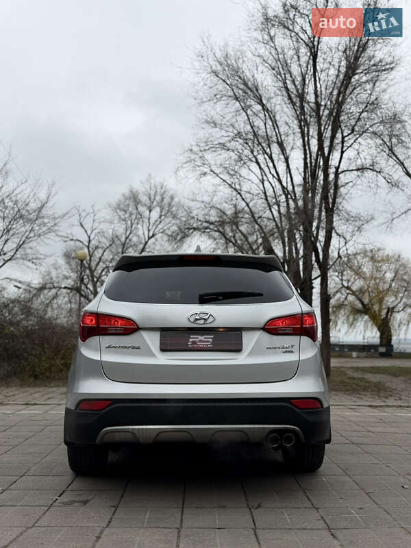 Внедорожник / Кроссовер Hyundai Santa FE 2013 в Запорожье