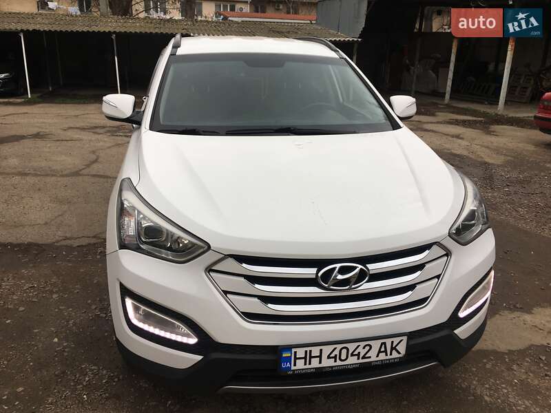 Позашляховик / Кросовер Hyundai Santa FE 2013 в Одесі