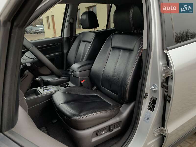 Внедорожник / Кроссовер Hyundai Santa FE 2011 в Бердичеве