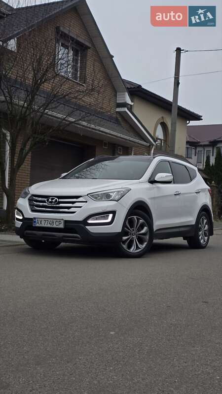 Позашляховик / Кросовер Hyundai Santa FE 2013 в Києві