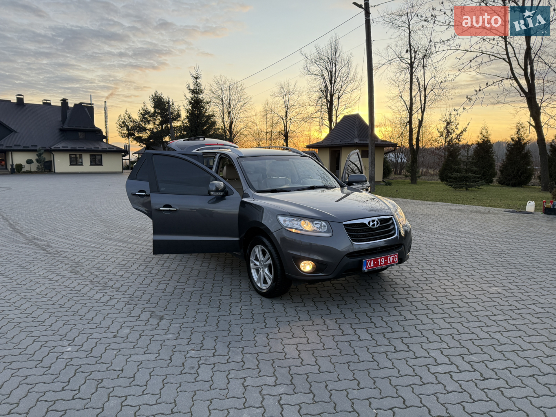 2011 Hyundai Santa Fe - мініатюра 38