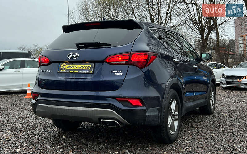 Позашляховик / Кросовер Hyundai Santa FE 2016 в Львові
