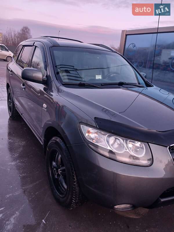 Позашляховик / Кросовер Hyundai Santa FE 2006 в Рівному