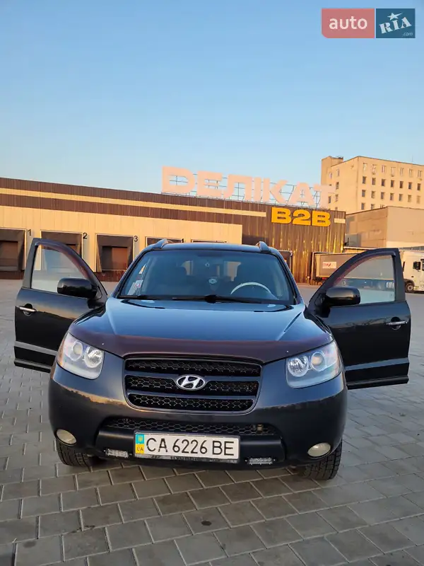 Hyundai Santa FE