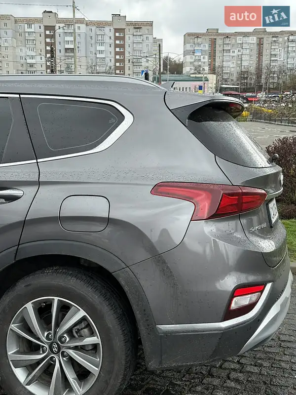 Hyundai Santa FE 2019 VIN KMHS281BBLU199802 фото оголошення 3 з 74