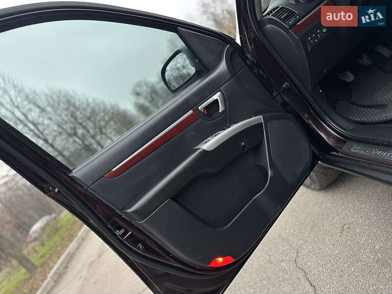 Позашляховик / Кросовер Hyundai Santa FE 2006 в Умані