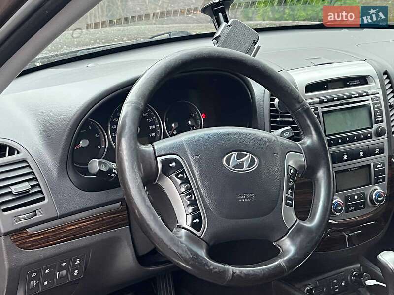 Внедорожник / Кроссовер Hyundai Santa FE 2012 в Киеве фото 19 Внедорожник / Кроссовер Hyundai Santa FE 2012 в Киеве