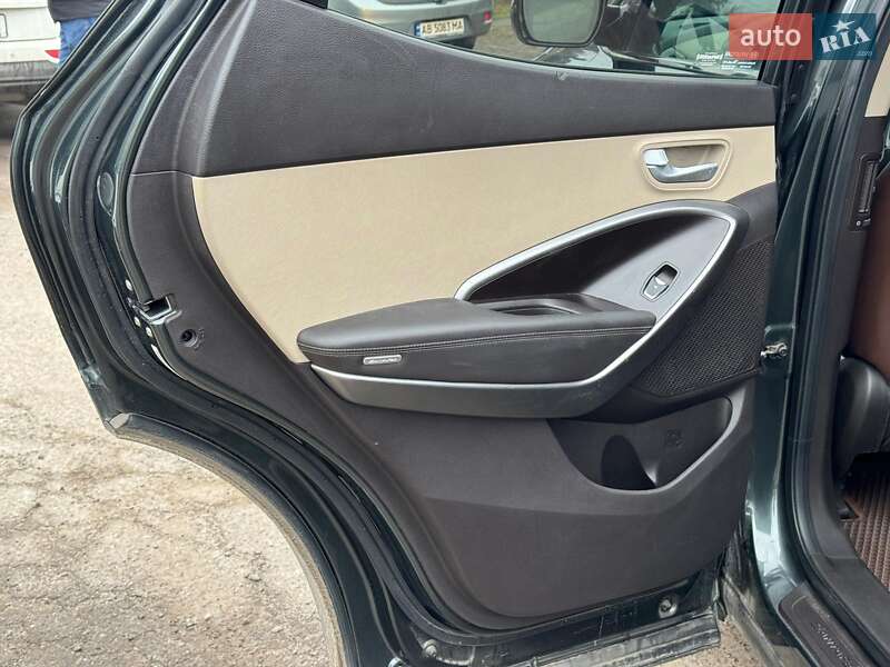 Позашляховик / Кросовер Hyundai Santa FE 2014 в Вінниці