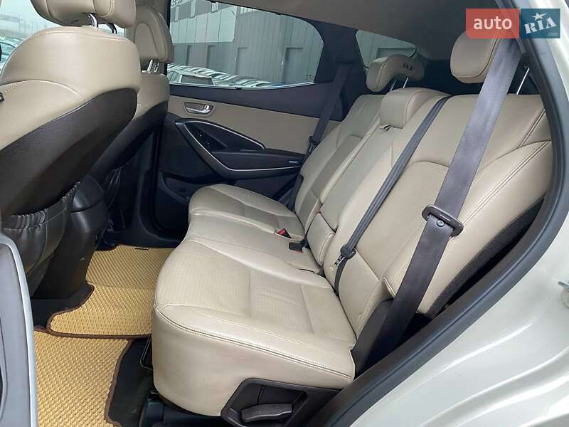 Позашляховик / Кросовер Hyundai Santa FE 2013 в Львові