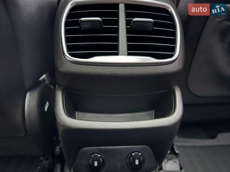 Внедорожник / Кроссовер Hyundai Santa FE 2019 в Киеве фото 28 Внедорожник / Кроссовер Hyundai Santa FE 2019 в Киеве