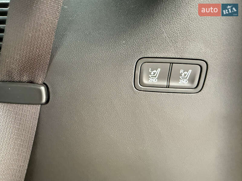 Позашляховик / Кросовер Hyundai Santa FE 2024 в Києві фото 14 Позашляховик / Кросовер Hyundai Santa FE 2024 в Києві