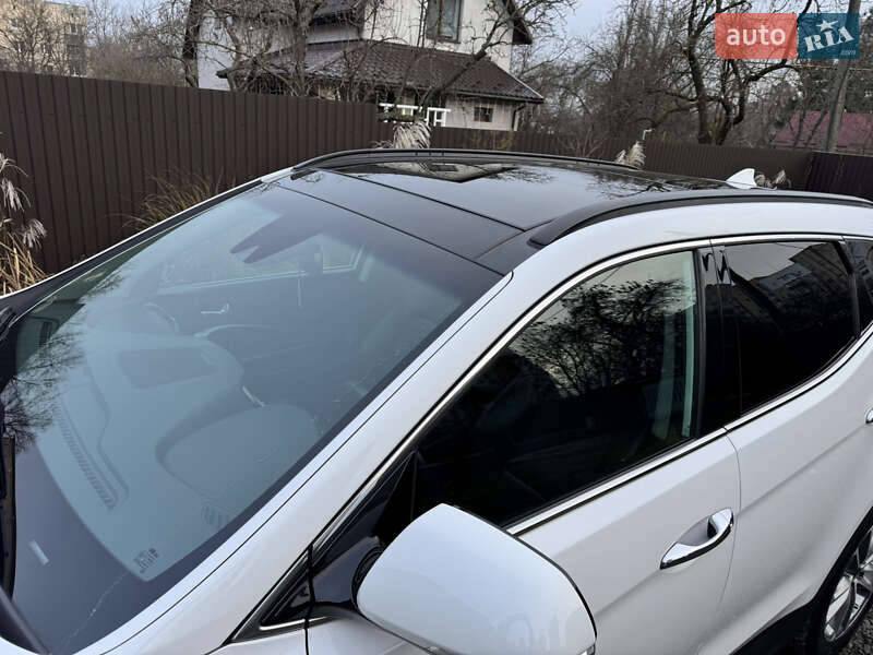 Позашляховик / Кросовер Hyundai Santa FE 2016 в Кам'янець-Подільському