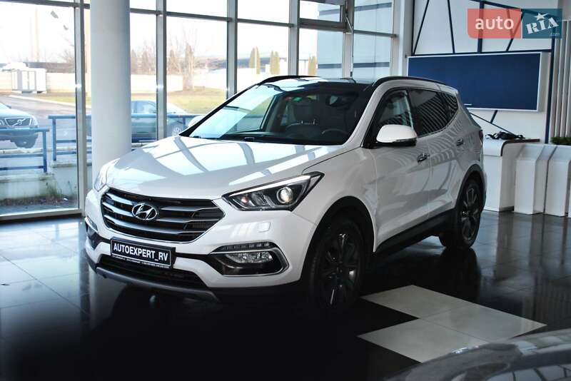 Позашляховик / Кросовер Hyundai Santa FE 2016 в Рівному