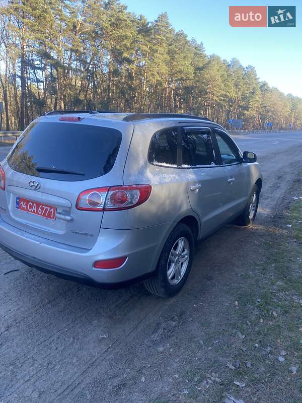 Позашляховик / Кросовер Hyundai Santa FE 2010 в Полтаві