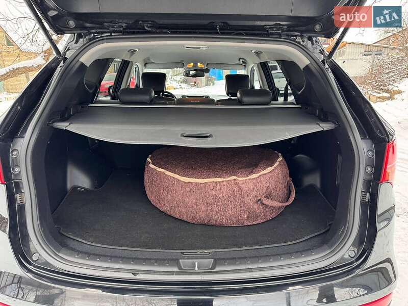 Внедорожник / Кроссовер Hyundai Santa FE 2013 в Киеве