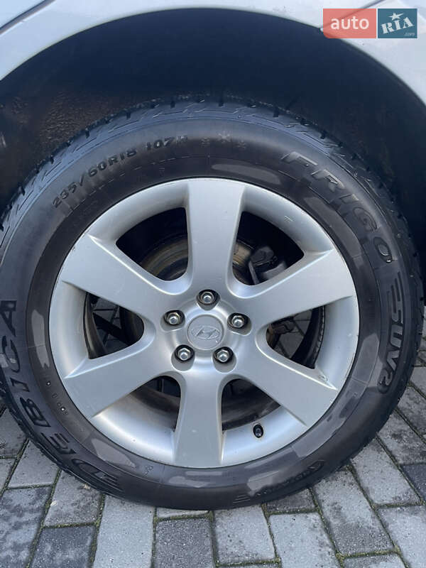 Позашляховик / Кросовер Hyundai Santa FE 2007 в Ужгороді