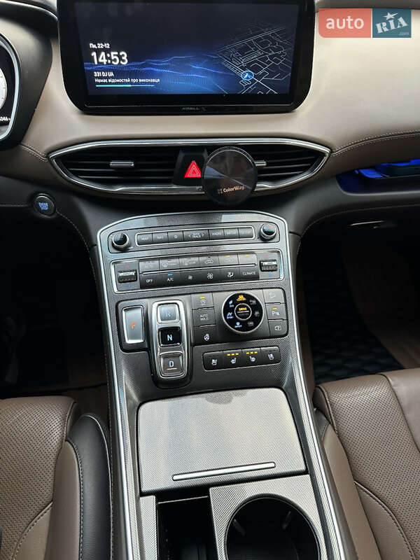 Внедорожник / Кроссовер Hyundai Santa FE 2023 в Днепре