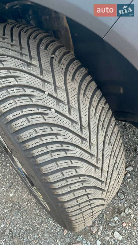 Внедорожник / Кроссовер Hyundai Santa FE 2023 в Днепре