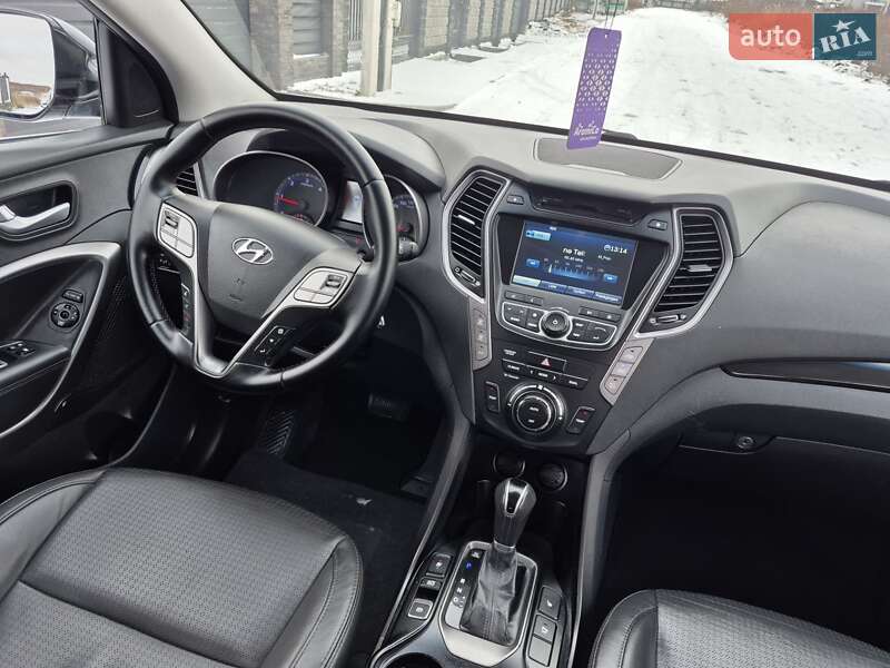 Позашляховик / Кросовер Hyundai Santa FE 2012 в Рівному