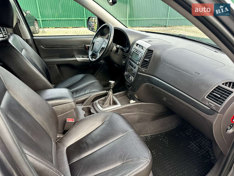 Позашляховик / Кросовер Hyundai Santa FE 2010 в Самборі