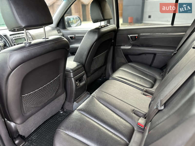 Позашляховик / Кросовер Hyundai Santa FE 2010 в Самборі