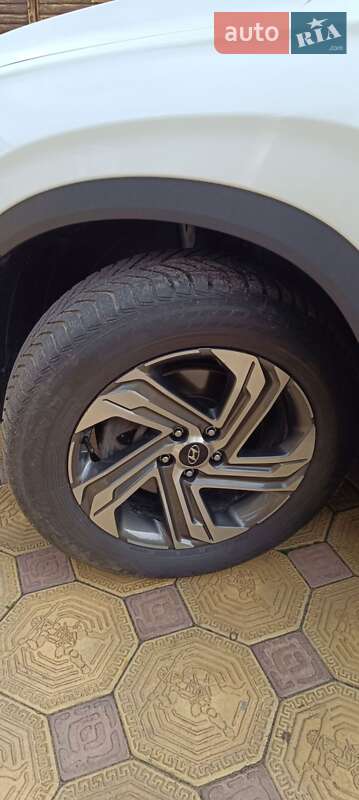 Позашляховик / Кросовер Hyundai Santa FE 2021 в Кременчуці