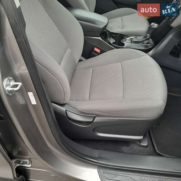 Позашляховик / Кросовер Hyundai Santa FE 2015 в Бердичеві фото 13 Позашляховик / Кросовер Hyundai Santa FE 2015 в Бердичеві