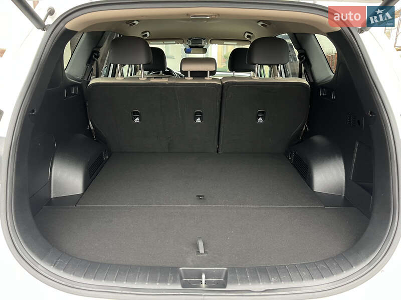 Внедорожник / Кроссовер Hyundai Santa FE 2023 в Львове