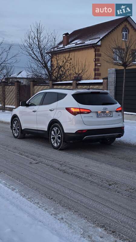 Позашляховик / Кросовер Hyundai Santa FE 2013 в Києві