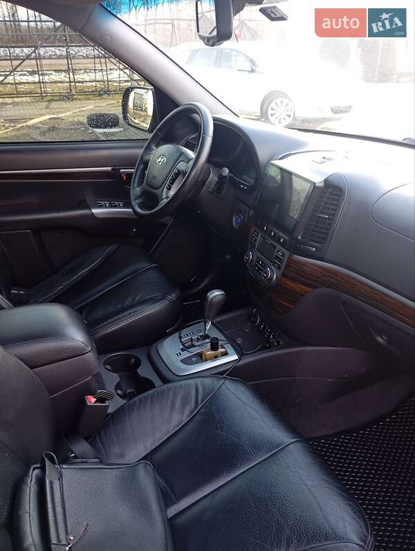 Позашляховик / Кросовер Hyundai Santa FE 2011 в Банилові