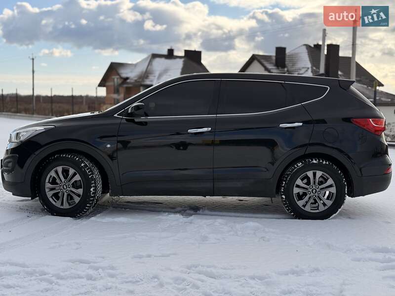 Позашляховик / Кросовер Hyundai Santa FE 2015 в Львові