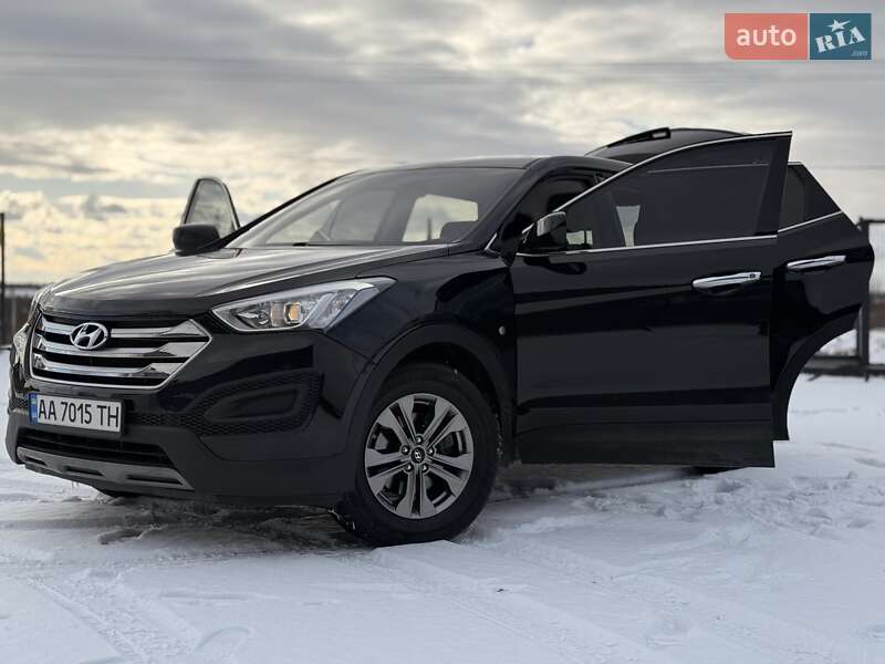 Позашляховик / Кросовер Hyundai Santa FE 2015 в Львові
