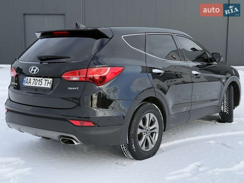 Позашляховик / Кросовер Hyundai Santa FE 2015 в Львові
