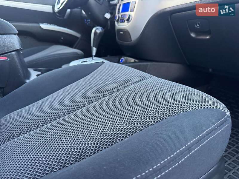 Внедорожник / Кроссовер Hyundai Santa FE 2008 в Черновцах фото 45 Внедорожник / Кроссовер Hyundai Santa FE 2008 в Черновцах
