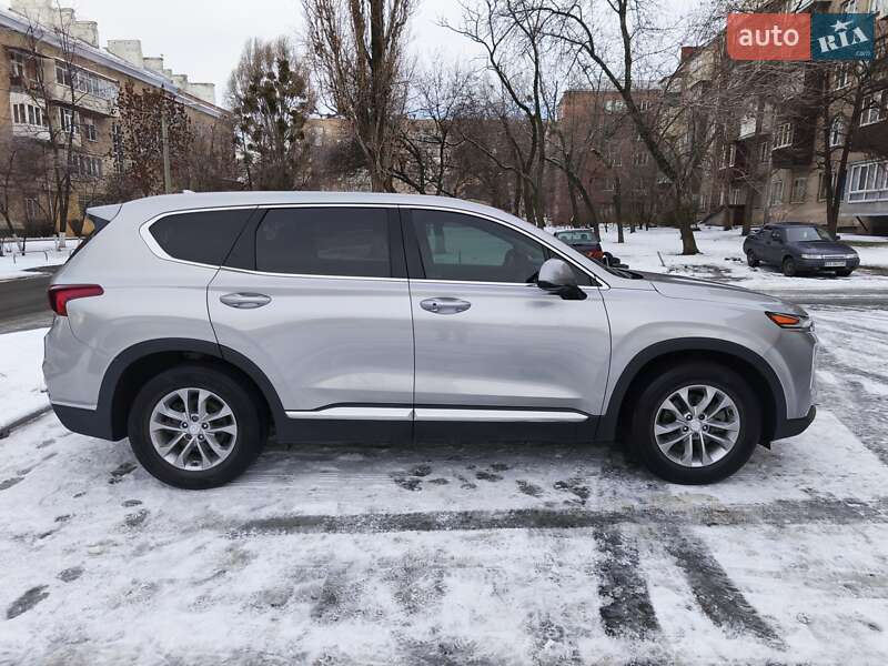 Позашляховик / Кросовер Hyundai Santa FE 2020 в Харкові