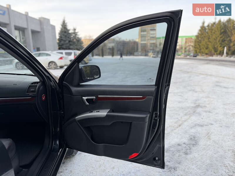 Внедорожник / Кроссовер Hyundai Santa FE 2008 в Ровно